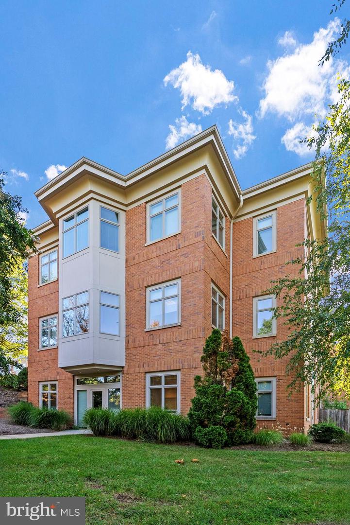 46165 WESTLAKE DR #230, STERLING, Virginia 20165, ,Land,For sale,46165 WESTLAKE DR #230,VALO2106780 MLS # VALO2106780