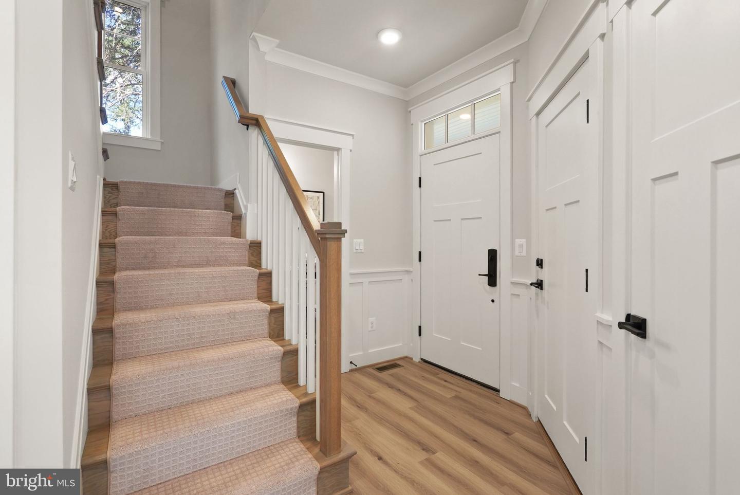 11433 POPES HEAD RD, FAIRFAX, Virginia 22030, 5 Bedrooms Bedrooms, ,3 BathroomsBathrooms,Residential,For sale,11433 POPES HEAD RD,VAFX2266744 MLS # VAFX2266744