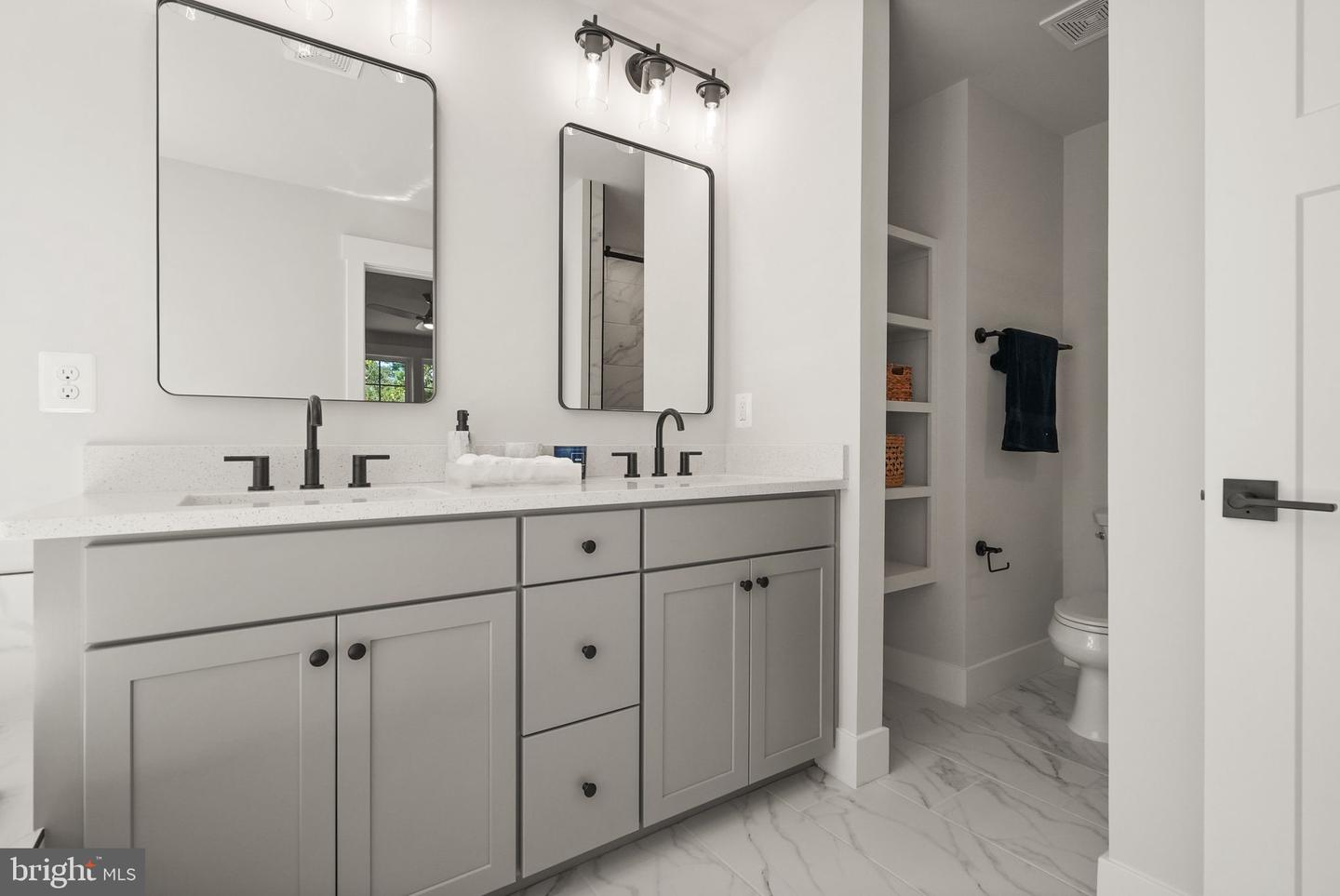 11433 POPES HEAD RD, FAIRFAX, Virginia 22030, 5 Bedrooms Bedrooms, ,3 BathroomsBathrooms,Residential,For sale,11433 POPES HEAD RD,VAFX2266744 MLS # VAFX2266744