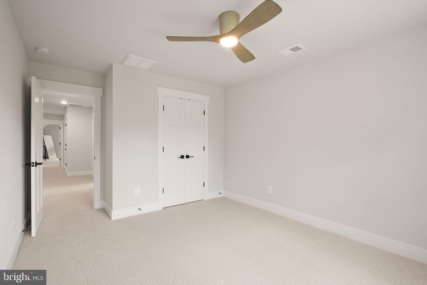 11433 POPES HEAD RD, FAIRFAX, Virginia 22030, 5 Bedrooms Bedrooms, ,3 BathroomsBathrooms,Residential,For sale,11433 POPES HEAD RD,VAFX2266744 MLS # VAFX2266744