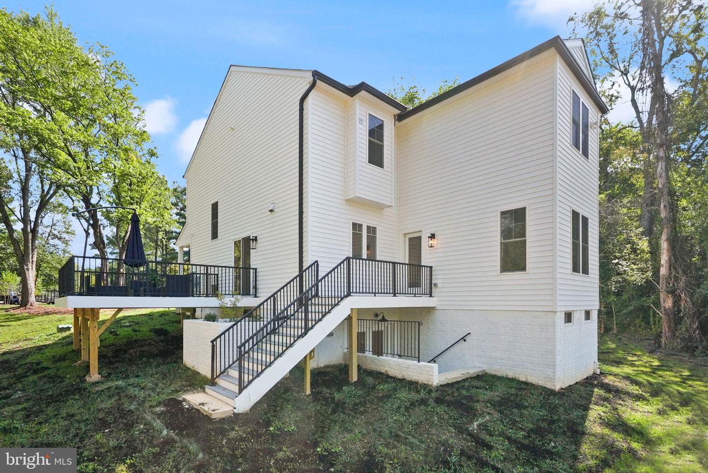 11433 POPES HEAD RD, FAIRFAX, Virginia 22030, 5 Bedrooms Bedrooms, ,3 BathroomsBathrooms,Residential,For sale,11433 POPES HEAD RD,VAFX2266744 MLS # VAFX2266744