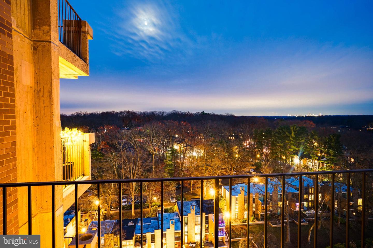 11400 WASHINGTON PLZ W #1101, RESTON, Virginia 20190, 1 Bedroom Bedrooms, 7 Rooms Rooms,2 BathroomsBathrooms,Residential,For sale,11400 WASHINGTON PLZ W #1101,VAFX2267092 MLS # VAFX2267092