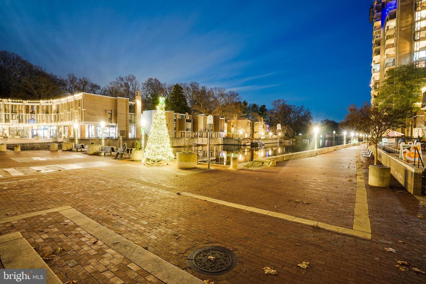 11400 WASHINGTON PLZ W #1101, RESTON, Virginia 20190, 1 Bedroom Bedrooms, 7 Rooms Rooms,2 BathroomsBathrooms,Residential,For sale,11400 WASHINGTON PLZ W #1101,VAFX2267092 MLS # VAFX2267092