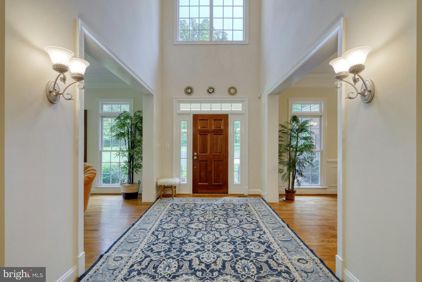 10300 HAMPTON RD, FAIRFAX STATION, Virginia 22039, 6 Bedrooms Bedrooms, ,5 BathroomsBathrooms,Residential,For sale,10300 HAMPTON RD,VAFX2246718 MLS # VAFX2246718
