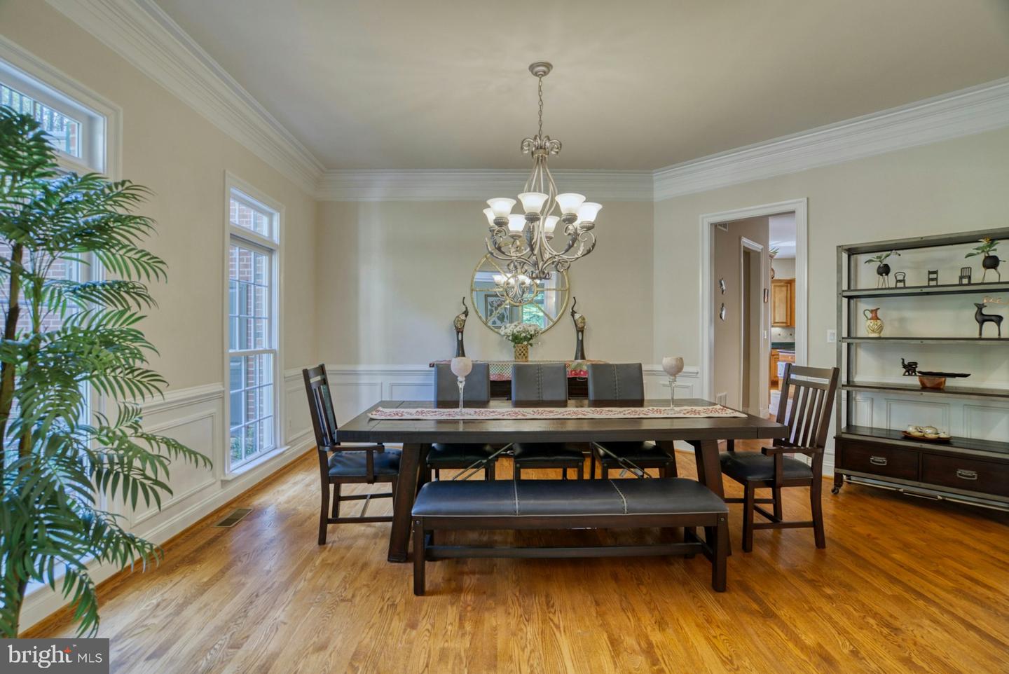 10300 HAMPTON RD, FAIRFAX STATION, Virginia 22039, 6 Bedrooms Bedrooms, ,5 BathroomsBathrooms,Residential,For sale,10300 HAMPTON RD,VAFX2246718 MLS # VAFX2246718
