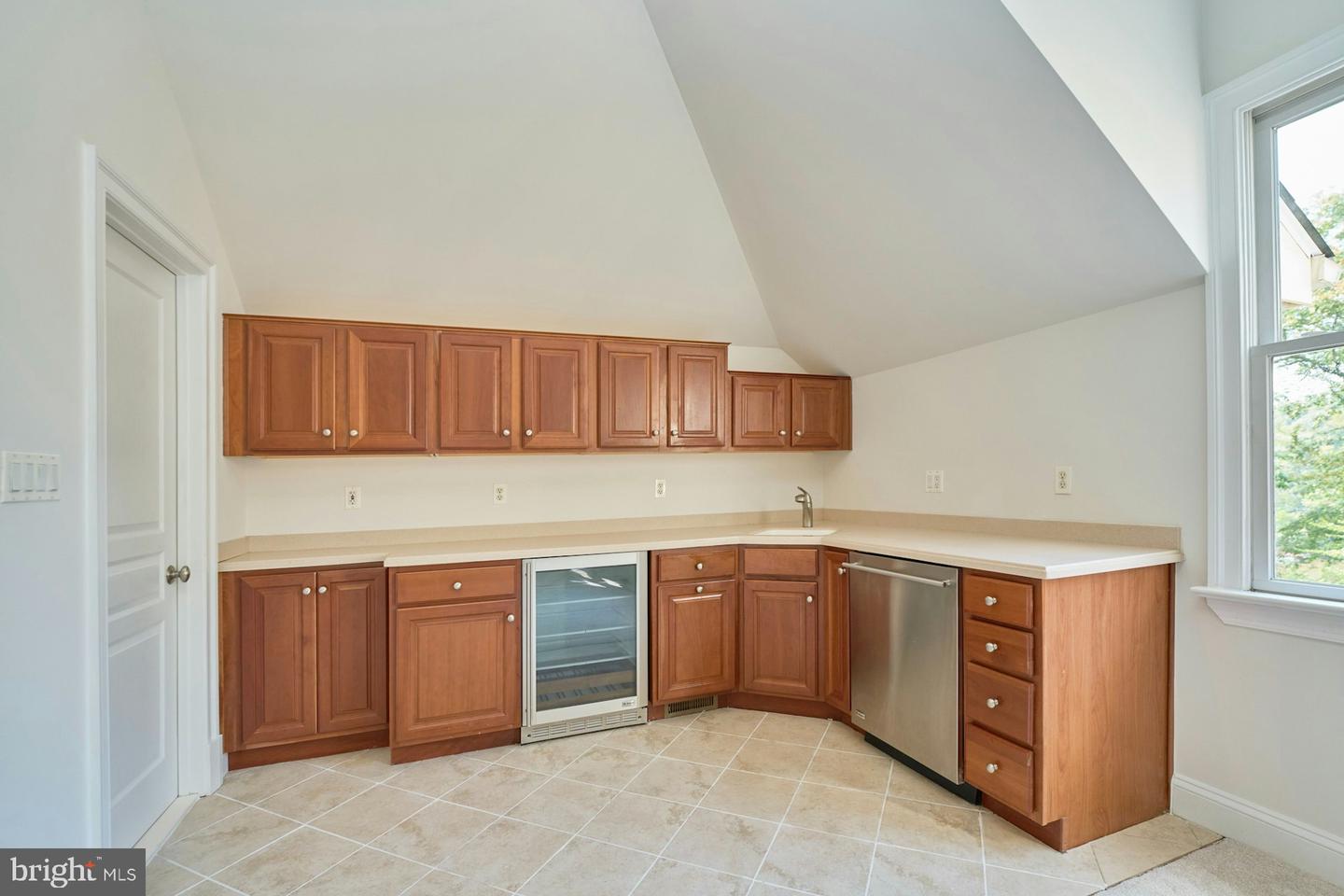 10300 HAMPTON RD, FAIRFAX STATION, Virginia 22039, 6 Bedrooms Bedrooms, ,5 BathroomsBathrooms,Residential,For sale,10300 HAMPTON RD,VAFX2246718 MLS # VAFX2246718