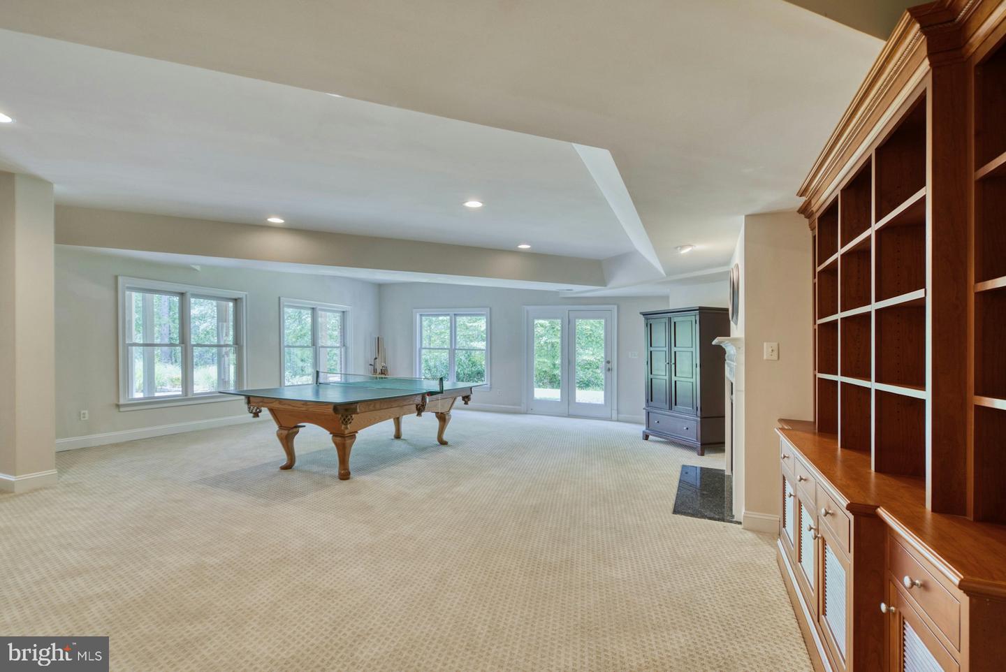 10300 HAMPTON RD, FAIRFAX STATION, Virginia 22039, 6 Bedrooms Bedrooms, ,5 BathroomsBathrooms,Residential,For sale,10300 HAMPTON RD,VAFX2246718 MLS # VAFX2246718