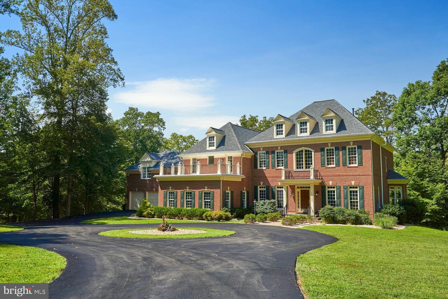 10300 HAMPTON RD, FAIRFAX STATION, Virginia 22039, 6 Bedrooms Bedrooms, ,5 BathroomsBathrooms,Residential,For sale,10300 HAMPTON RD,VAFX2246718 MLS # VAFX2246718