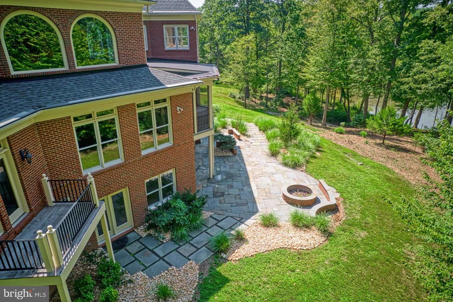 10300 HAMPTON RD, FAIRFAX STATION, Virginia 22039, 6 Bedrooms Bedrooms, ,5 BathroomsBathrooms,Residential,For sale,10300 HAMPTON RD,VAFX2246718 MLS # VAFX2246718