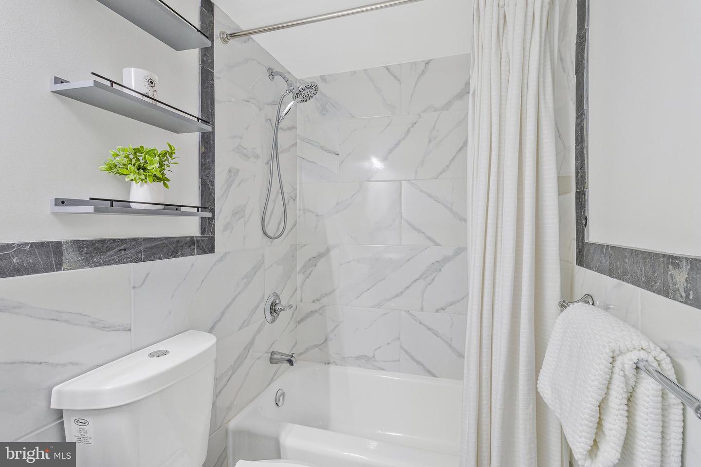 2939 VAN NESS ST NW #706, WASHINGTON, District Of Columbia 20008, 2 Bedrooms Bedrooms, ,2 BathroomsBathrooms,Residential,For sale,2939 VAN NESS ST NW #706,DCDC2210436 MLS # DCDC2210436