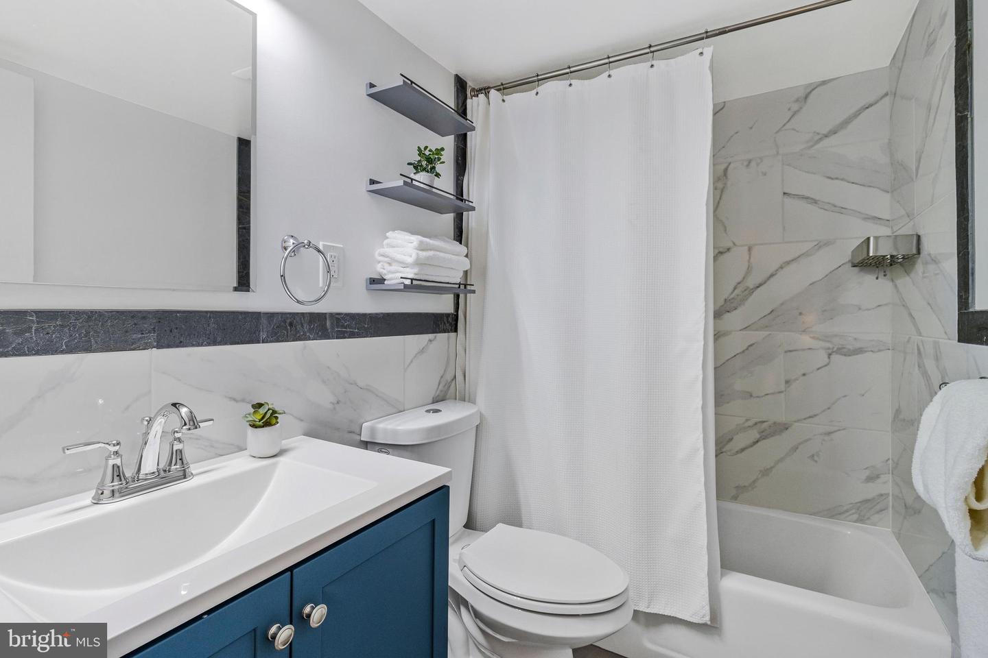 2939 VAN NESS ST NW #706, WASHINGTON, District Of Columbia 20008, 2 Bedrooms Bedrooms, ,2 BathroomsBathrooms,Residential,For sale,2939 VAN NESS ST NW #706,DCDC2210436 MLS # DCDC2210436