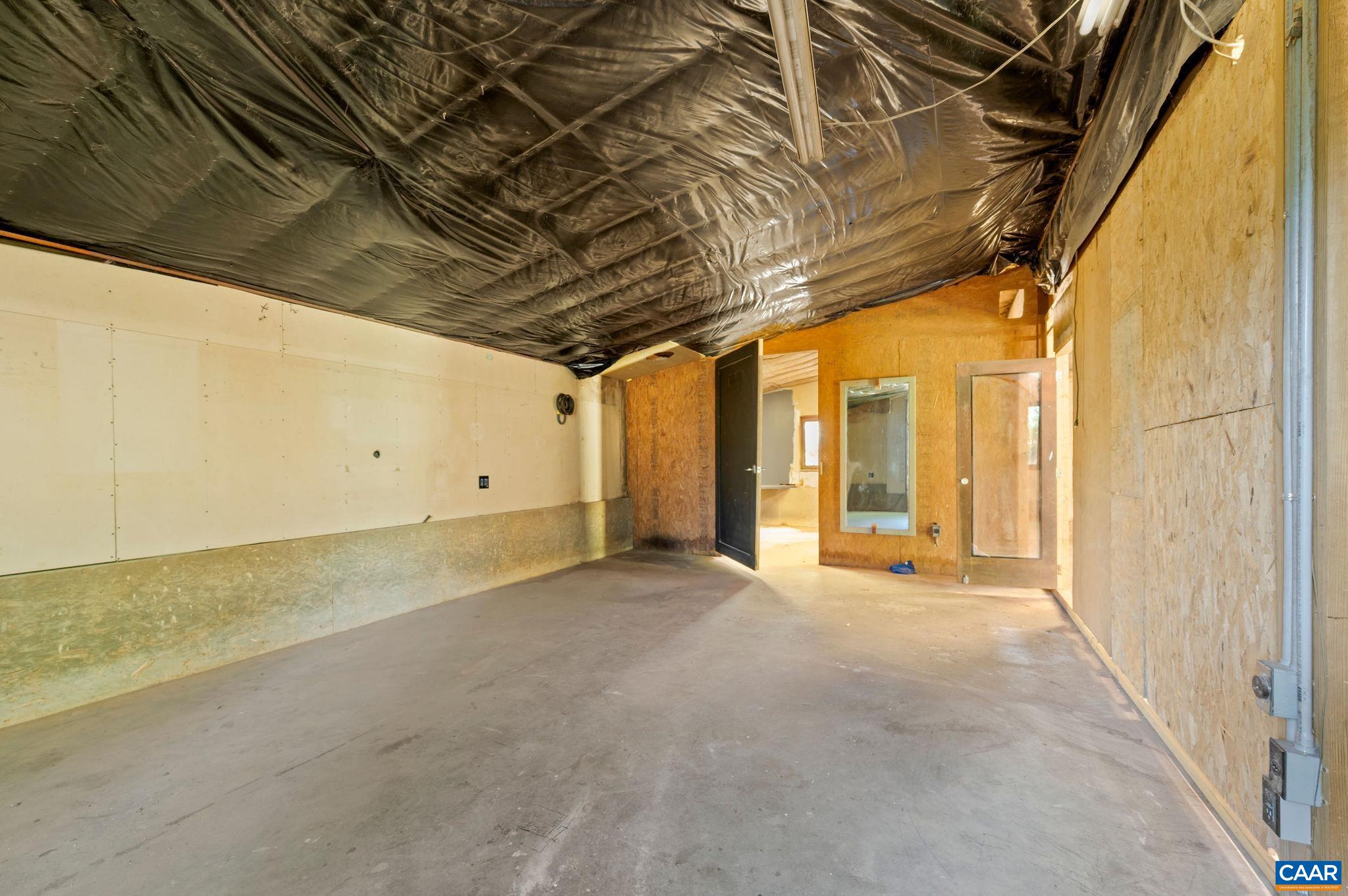 6265 MIDWAY RD, CHARLOTTESVILLE, Virginia 22903, 4 Bedrooms Bedrooms, ,3 BathroomsBathrooms,Residential,6265 MIDWAY RD,668573 MLS # 668573