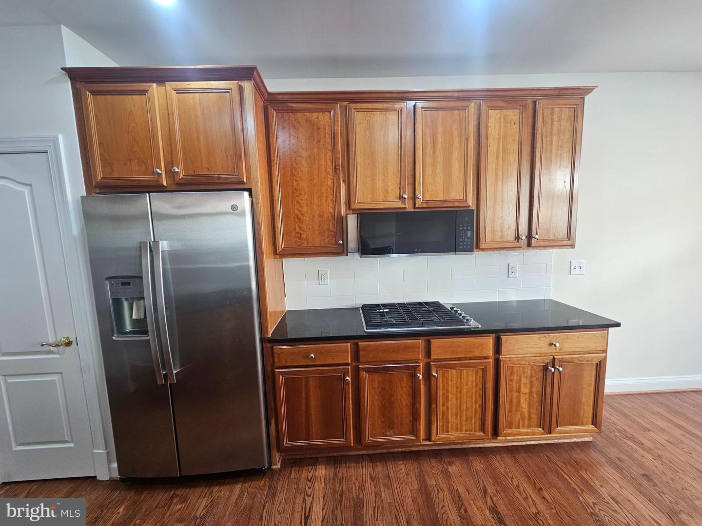 1652 COLONIAL HILLS DR, MCLEAN, Virginia 22102, 3 Bedrooms Bedrooms, ,3 BathroomsBathrooms,Residential,For sale,1652 COLONIAL HILLS DR,VAFX2258480 MLS # VAFX2258480