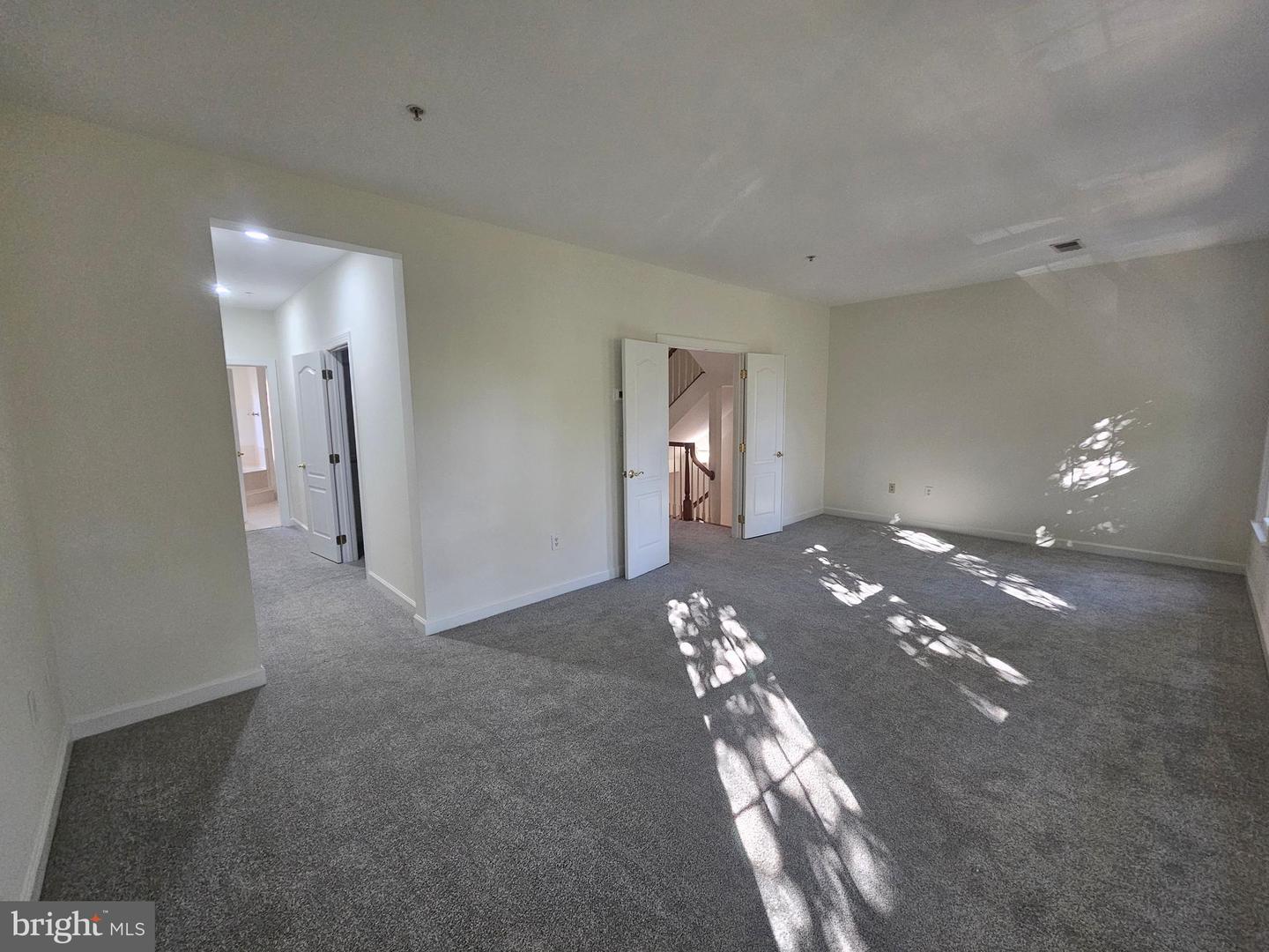 1652 COLONIAL HILLS DR, MCLEAN, Virginia 22102, 3 Bedrooms Bedrooms, ,3 BathroomsBathrooms,Residential,For sale,1652 COLONIAL HILLS DR,VAFX2258480 MLS # VAFX2258480