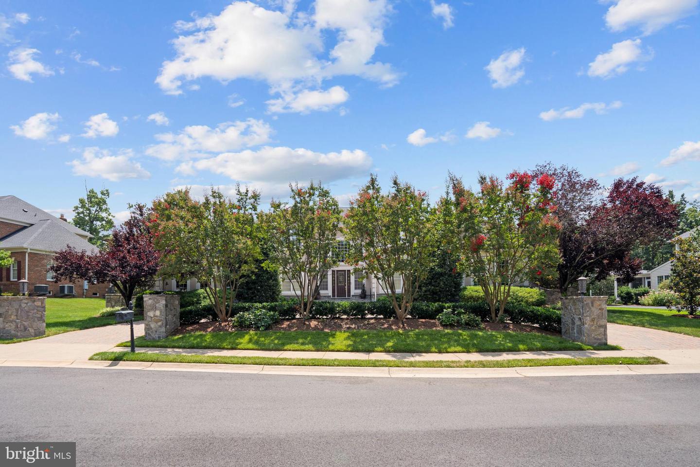 43589 EDISON CLUB CT, ASHBURN, Virginia 20147, 5 Bedrooms Bedrooms, ,5 BathroomsBathrooms,Residential,For sale,43589 EDISON CLUB CT,VALO2103588 MLS # VALO2103588