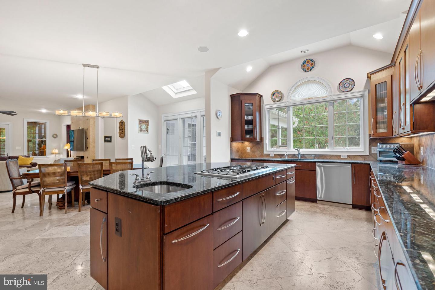 43589 EDISON CLUB CT, ASHBURN, Virginia 20147, 5 Bedrooms Bedrooms, ,5 BathroomsBathrooms,Residential,For sale,43589 EDISON CLUB CT,VALO2103588 MLS # VALO2103588
