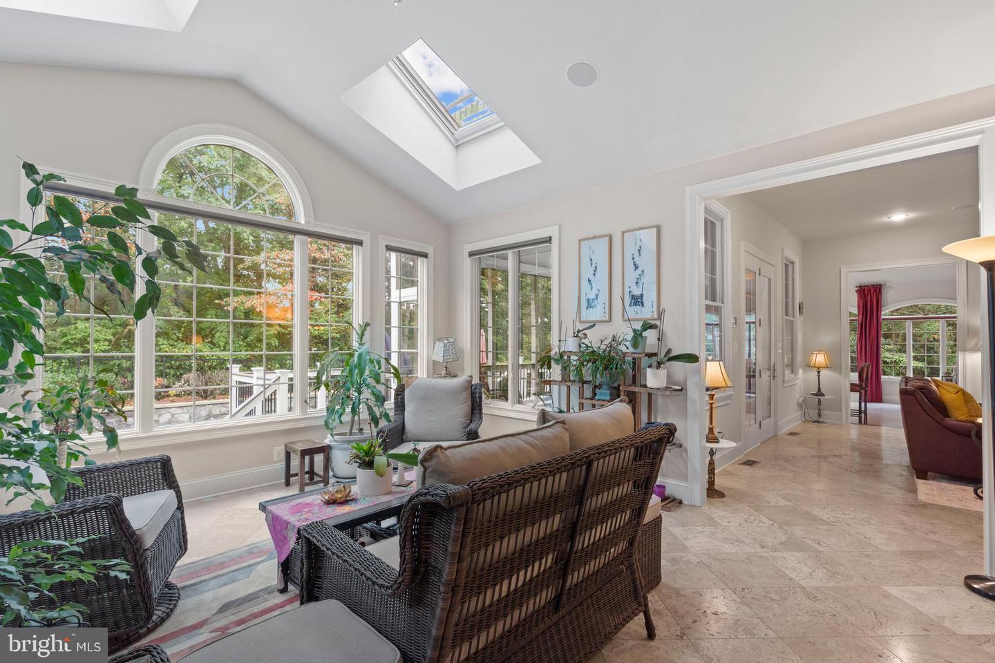 43589 EDISON CLUB CT, ASHBURN, Virginia 20147, 5 Bedrooms Bedrooms, ,5 BathroomsBathrooms,Residential,For sale,43589 EDISON CLUB CT,VALO2103588 MLS # VALO2103588
