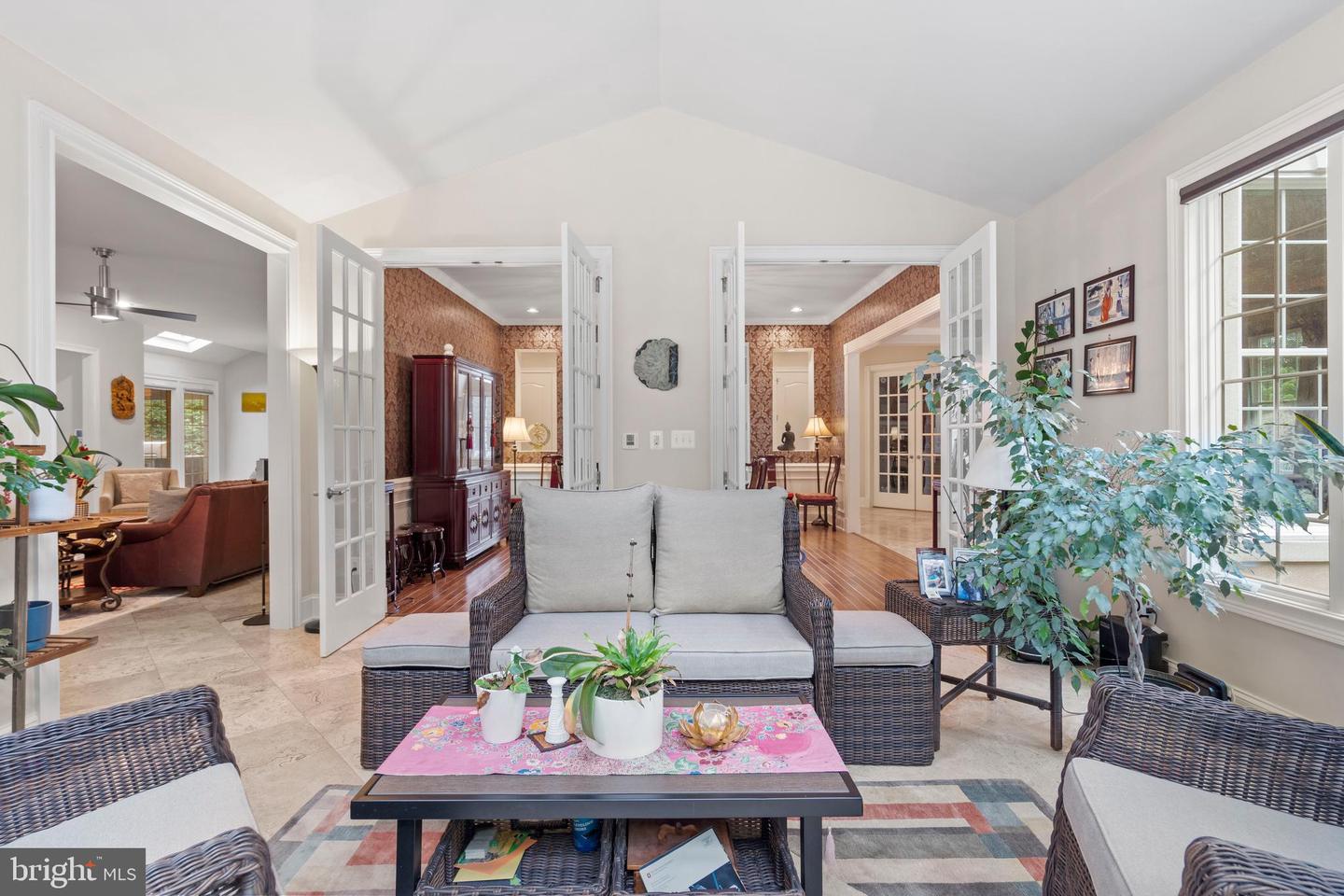 43589 EDISON CLUB CT, ASHBURN, Virginia 20147, 5 Bedrooms Bedrooms, ,5 BathroomsBathrooms,Residential,For sale,43589 EDISON CLUB CT,VALO2103588 MLS # VALO2103588