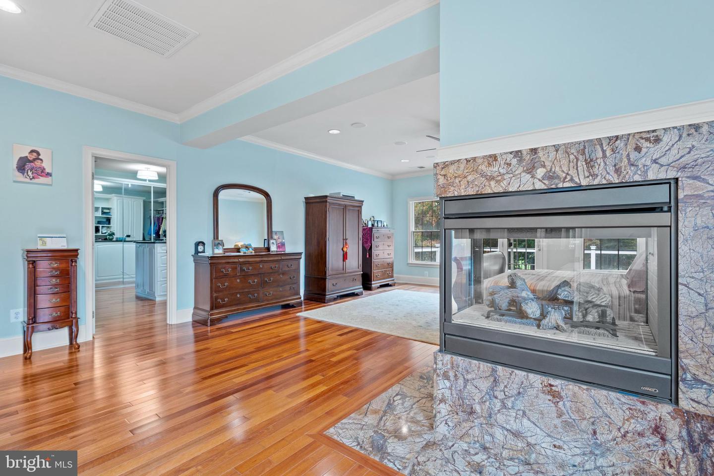 43589 EDISON CLUB CT, ASHBURN, Virginia 20147, 5 Bedrooms Bedrooms, ,5 BathroomsBathrooms,Residential,For sale,43589 EDISON CLUB CT,VALO2103588 MLS # VALO2103588