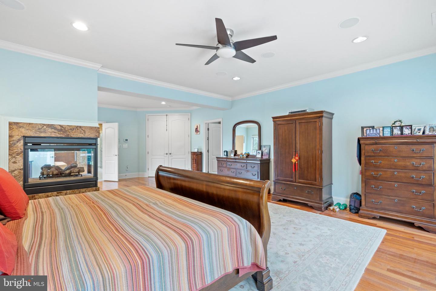 43589 EDISON CLUB CT, ASHBURN, Virginia 20147, 5 Bedrooms Bedrooms, ,5 BathroomsBathrooms,Residential,For sale,43589 EDISON CLUB CT,VALO2103588 MLS # VALO2103588