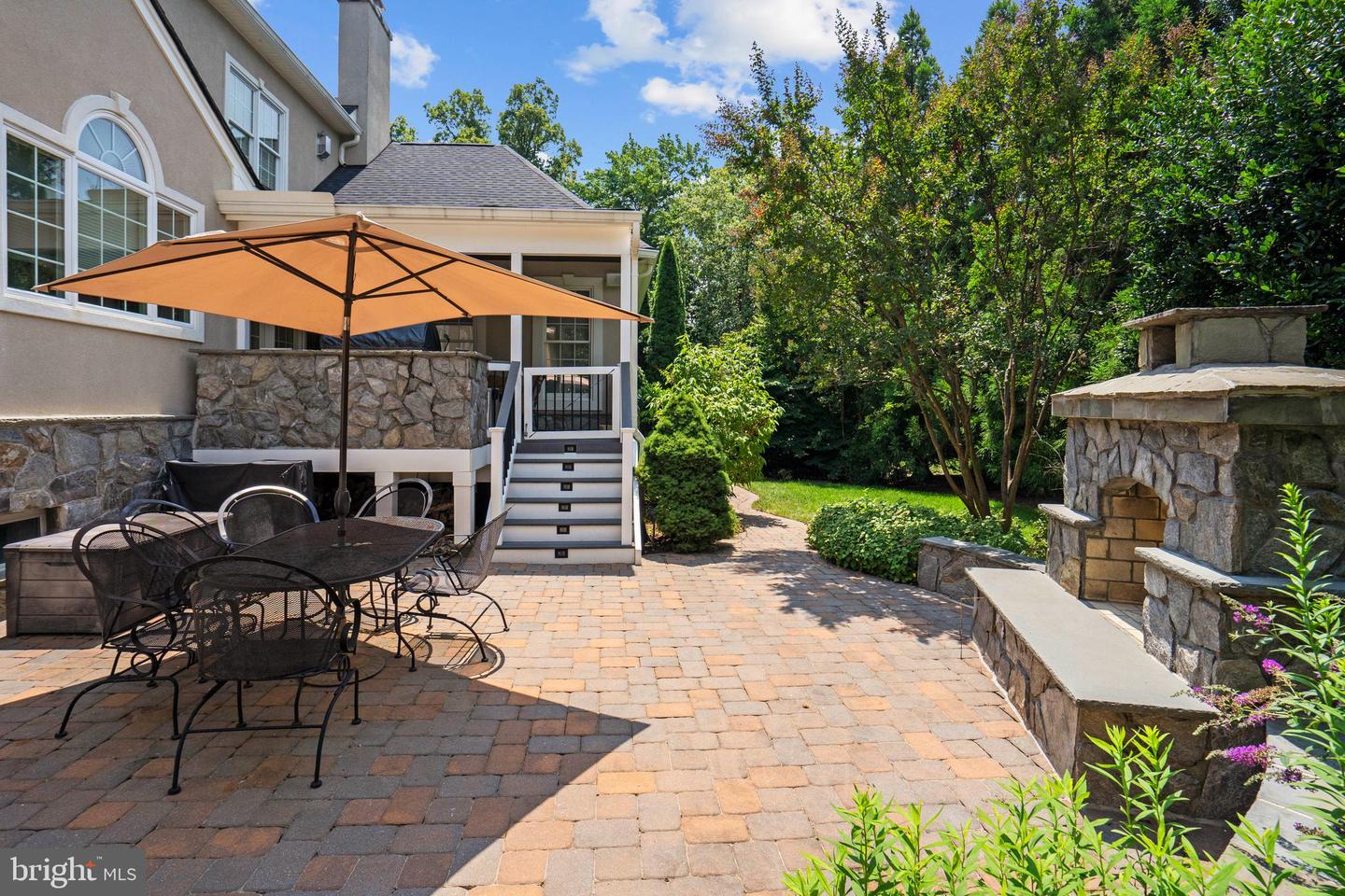 43589 EDISON CLUB CT, ASHBURN, Virginia 20147, 5 Bedrooms Bedrooms, ,5 BathroomsBathrooms,Residential,For sale,43589 EDISON CLUB CT,VALO2103588 MLS # VALO2103588