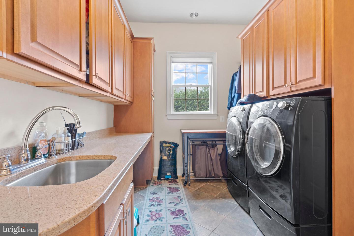 43589 EDISON CLUB CT, ASHBURN, Virginia 20147, 5 Bedrooms Bedrooms, ,5 BathroomsBathrooms,Residential,For sale,43589 EDISON CLUB CT,VALO2103588 MLS # VALO2103588