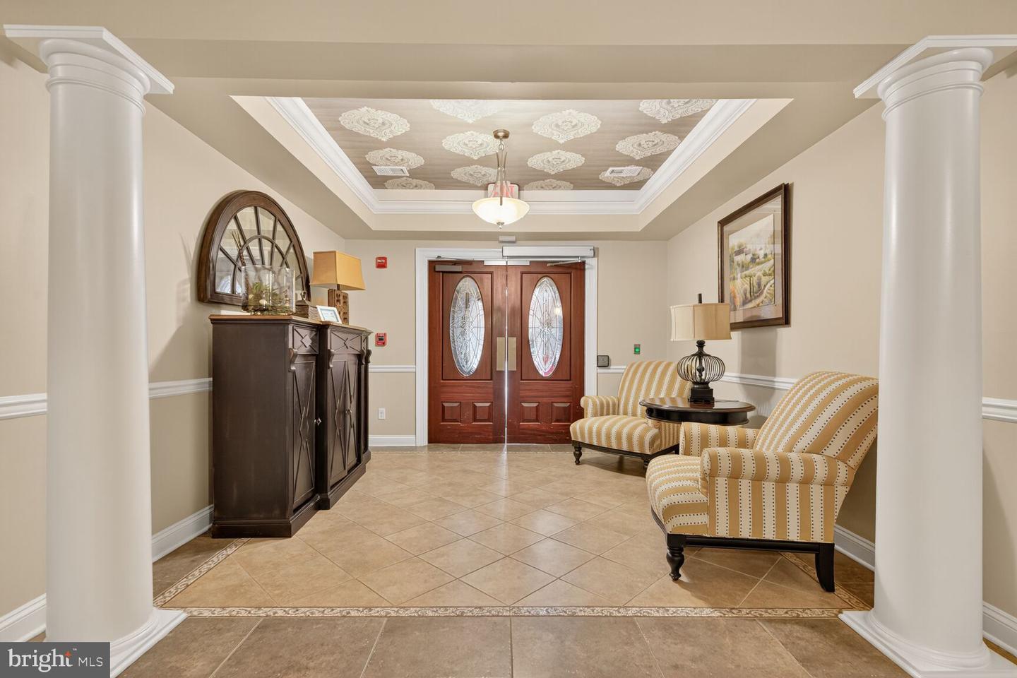 9202 CHARLESTON DR #307, MANASSAS, Virginia 20110, 3 Bedrooms Bedrooms, ,2 BathroomsBathrooms,Residential,For sale,9202 CHARLESTON DR #307,VAMN2009116 MLS # VAMN2009116