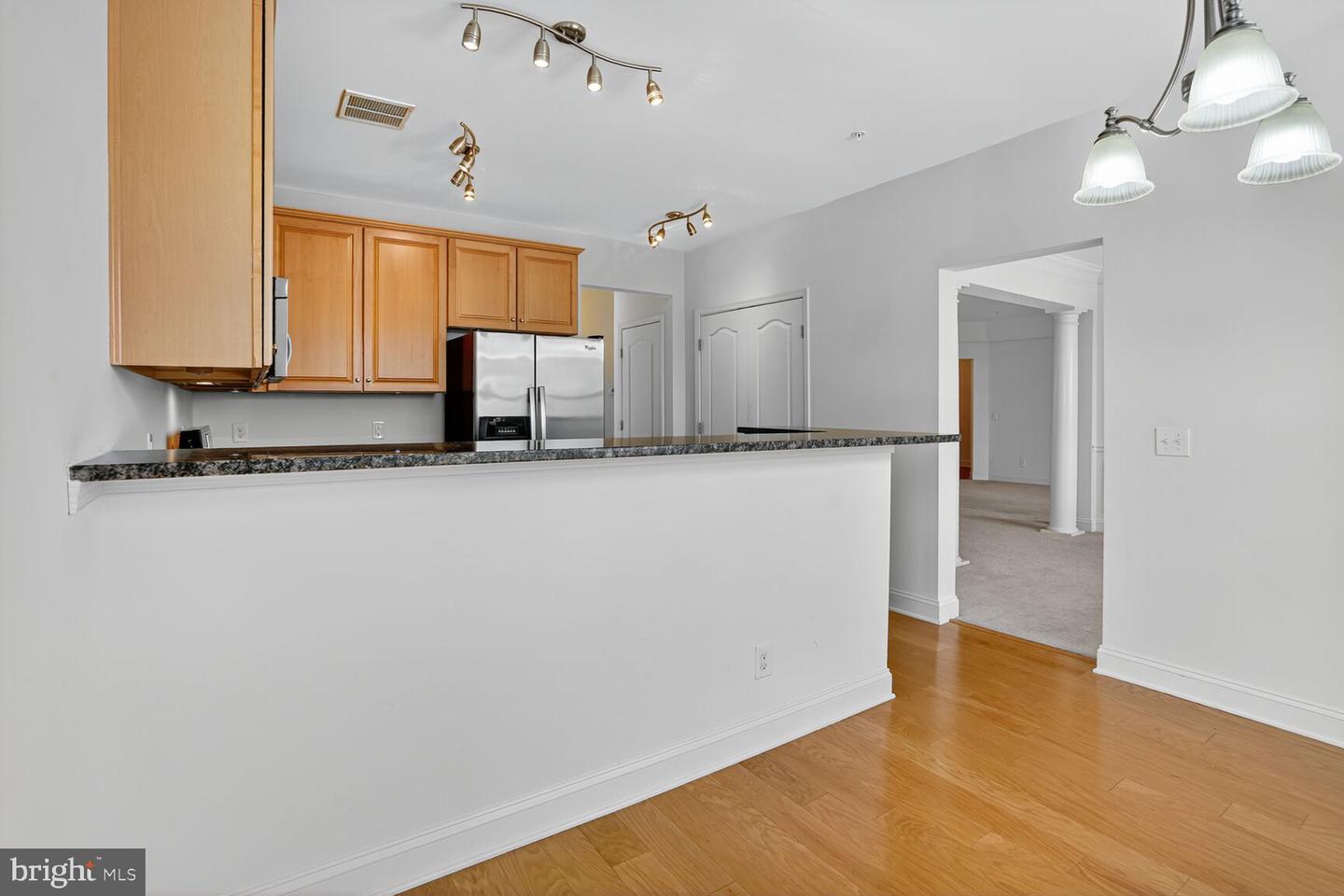 9202 CHARLESTON DR #307, MANASSAS, Virginia 20110, 3 Bedrooms Bedrooms, ,2 BathroomsBathrooms,Residential,For sale,9202 CHARLESTON DR #307,VAMN2009116 MLS # VAMN2009116