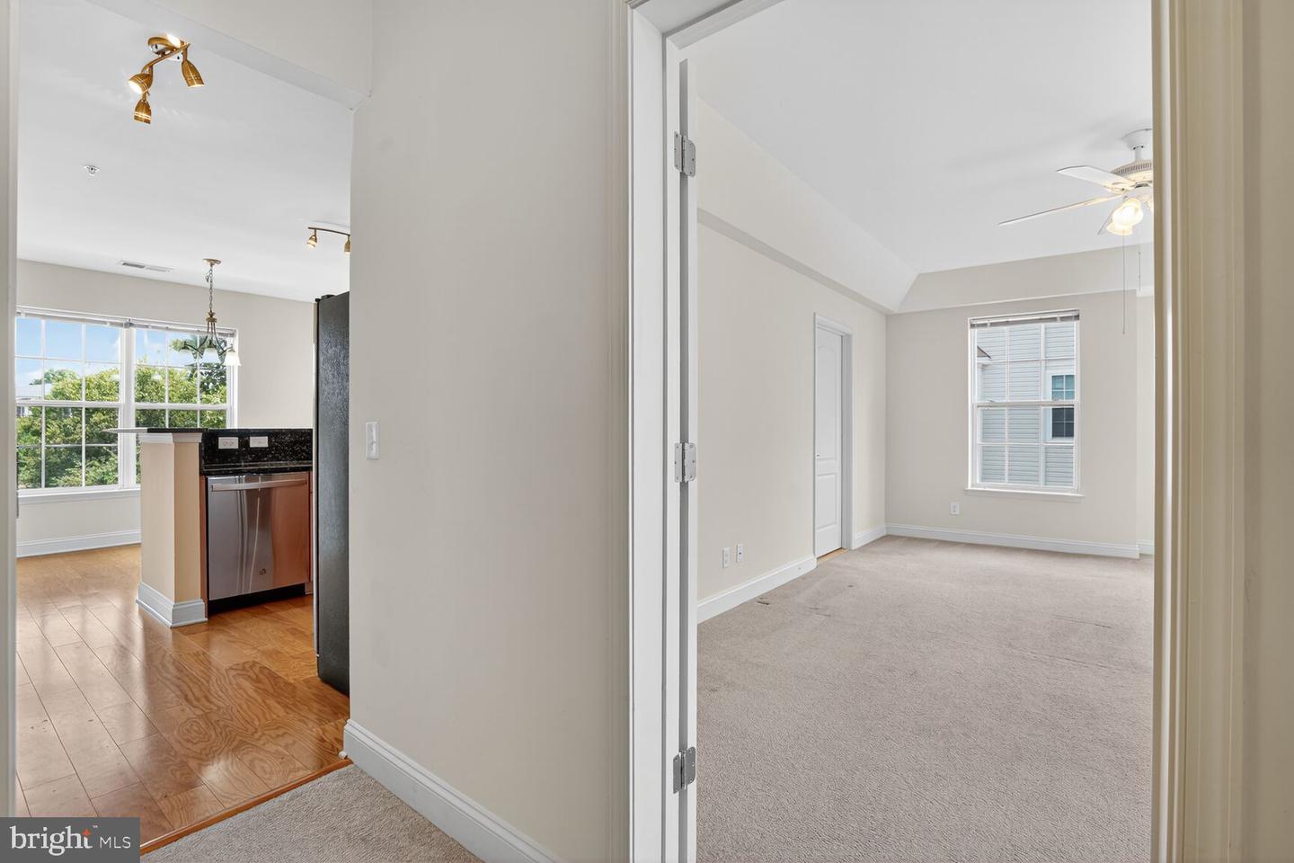 9202 CHARLESTON DR #307, MANASSAS, Virginia 20110, 3 Bedrooms Bedrooms, ,2 BathroomsBathrooms,Residential,For sale,9202 CHARLESTON DR #307,VAMN2009116 MLS # VAMN2009116