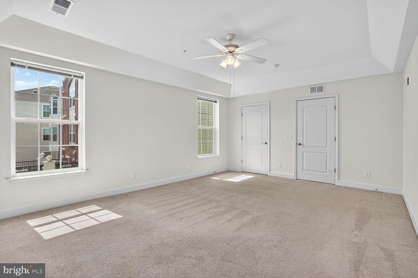 9202 CHARLESTON DR #307, MANASSAS, Virginia 20110, 3 Bedrooms Bedrooms, ,2 BathroomsBathrooms,Residential,For sale,9202 CHARLESTON DR #307,VAMN2009116 MLS # VAMN2009116