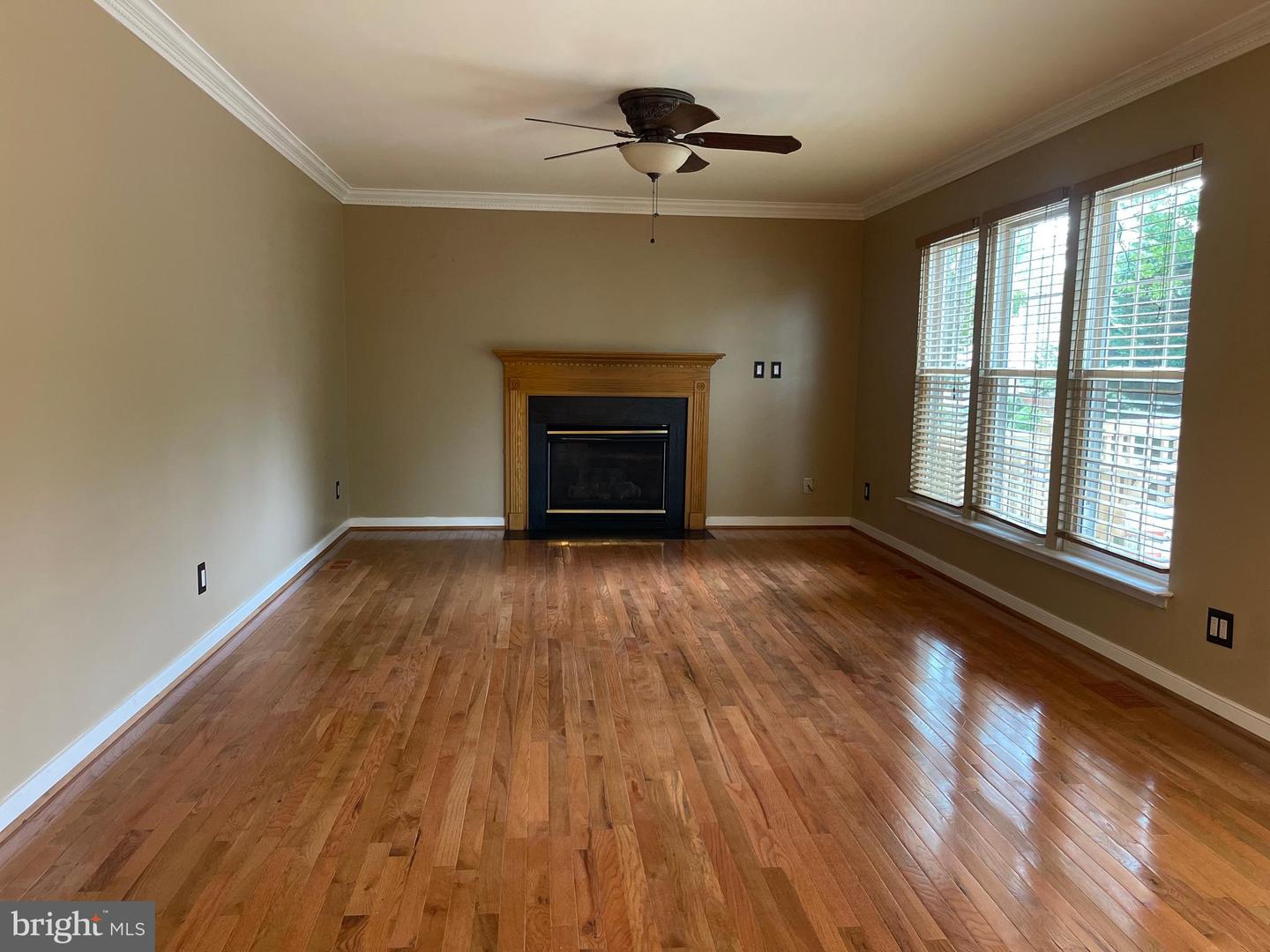 1 STONERIDGE CT, STAFFORD, Virginia 22554, 4 Bedrooms Bedrooms, ,2 BathroomsBathrooms,Residential,For sale,1 STONERIDGE CT,VAST2041572 MLS # VAST2041572