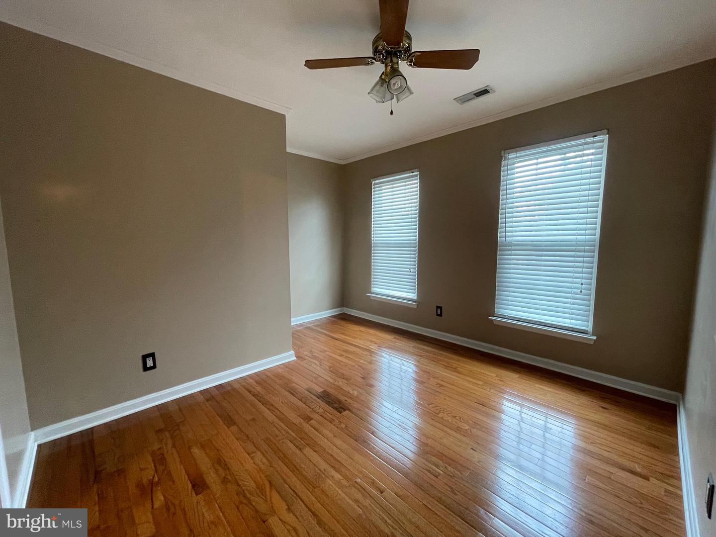 1 STONERIDGE CT, STAFFORD, Virginia 22554, 4 Bedrooms Bedrooms, ,2 BathroomsBathrooms,Residential,For sale,1 STONERIDGE CT,VAST2041572 MLS # VAST2041572