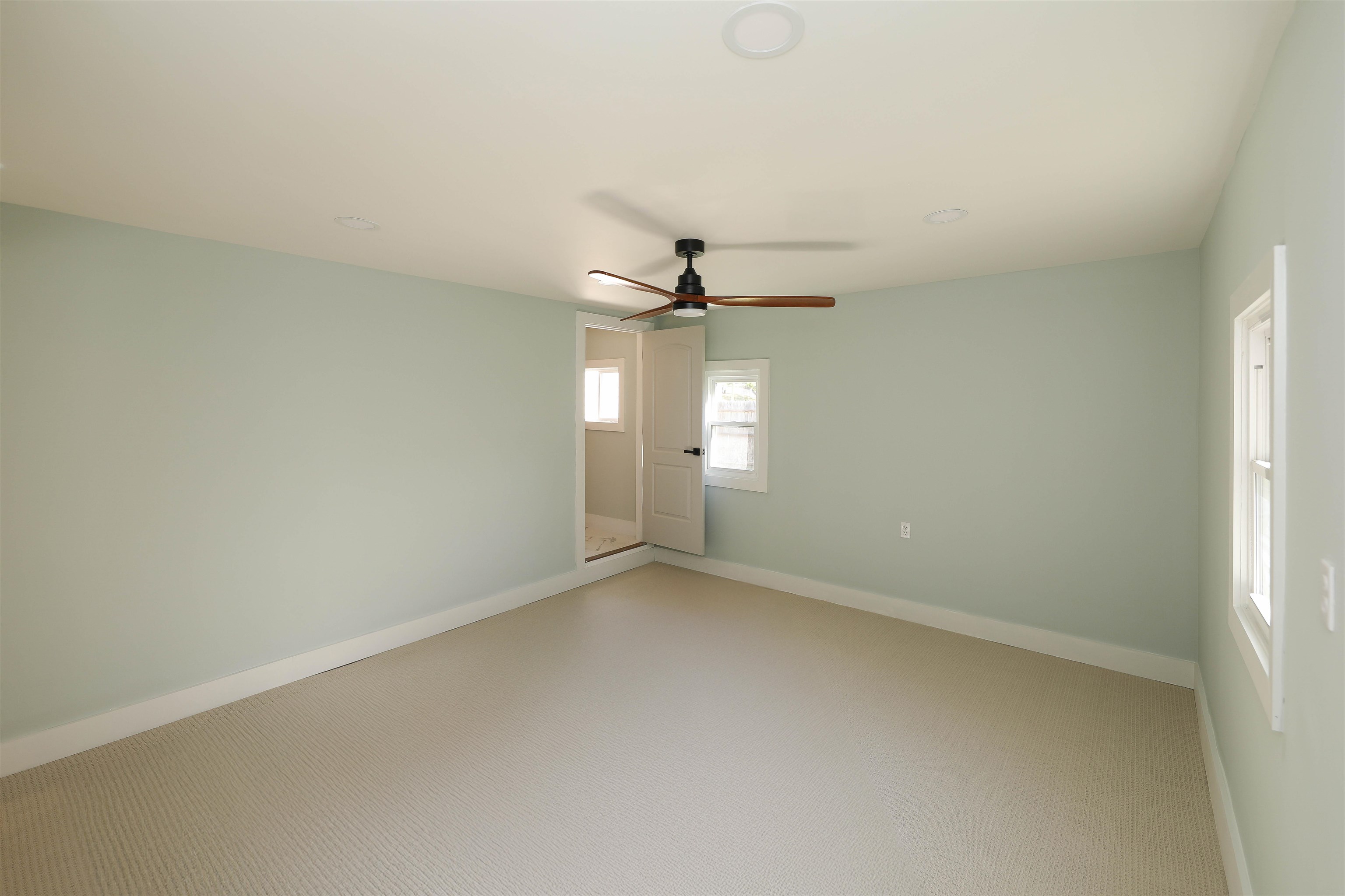 509 RANDOLPH ST, STAUNTON, Virginia 24401, 3 Bedrooms Bedrooms, ,2 BathroomsBathrooms,Residential,509 RANDOLPH ST,668976 MLS # 668976