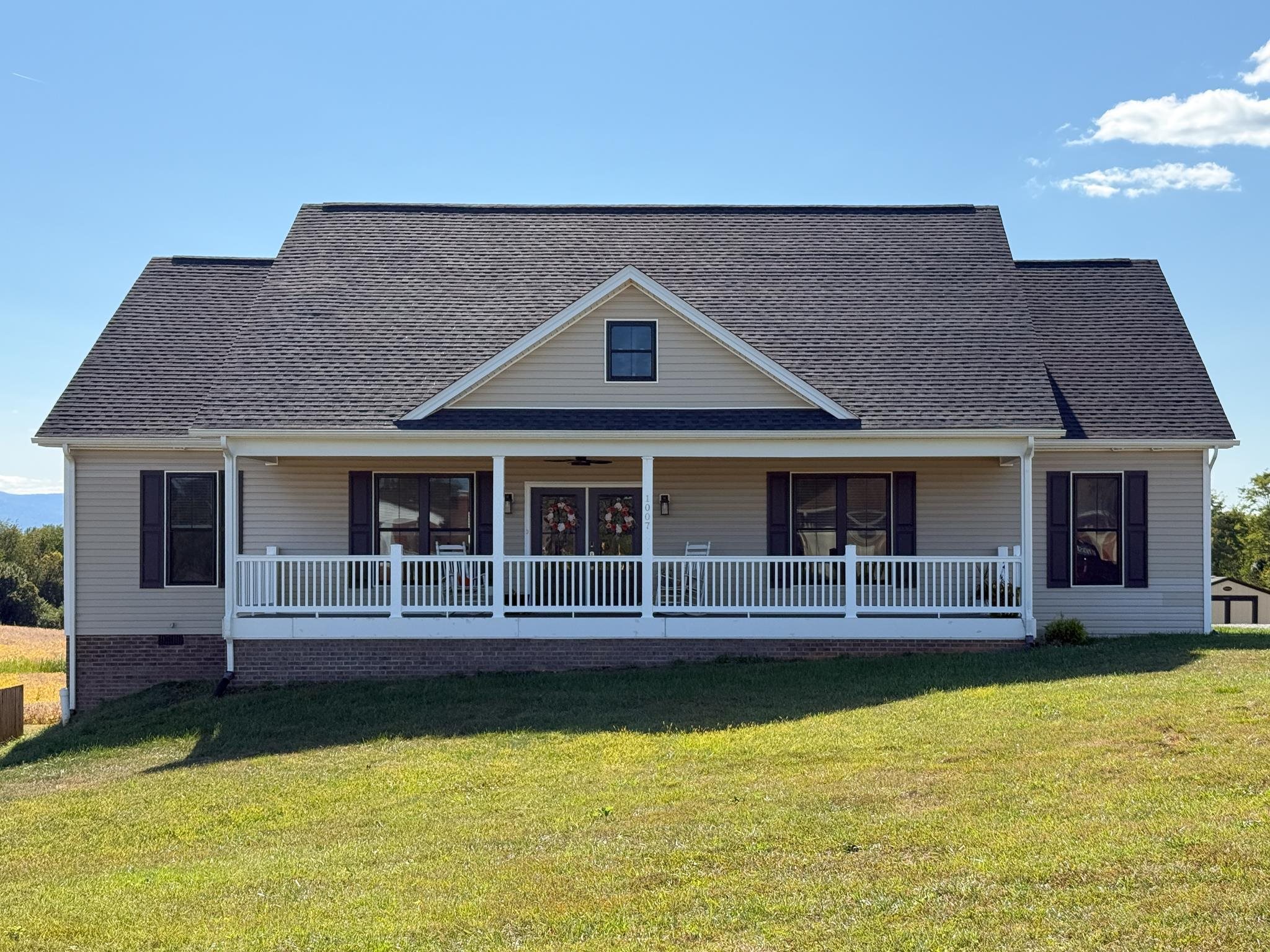 1007 LADD RD, WAYNESBORO, Virginia 22980, 3 Bedrooms Bedrooms, ,2 BathroomsBathrooms,Residential,1007 LADD RD,668977 MLS # 668977