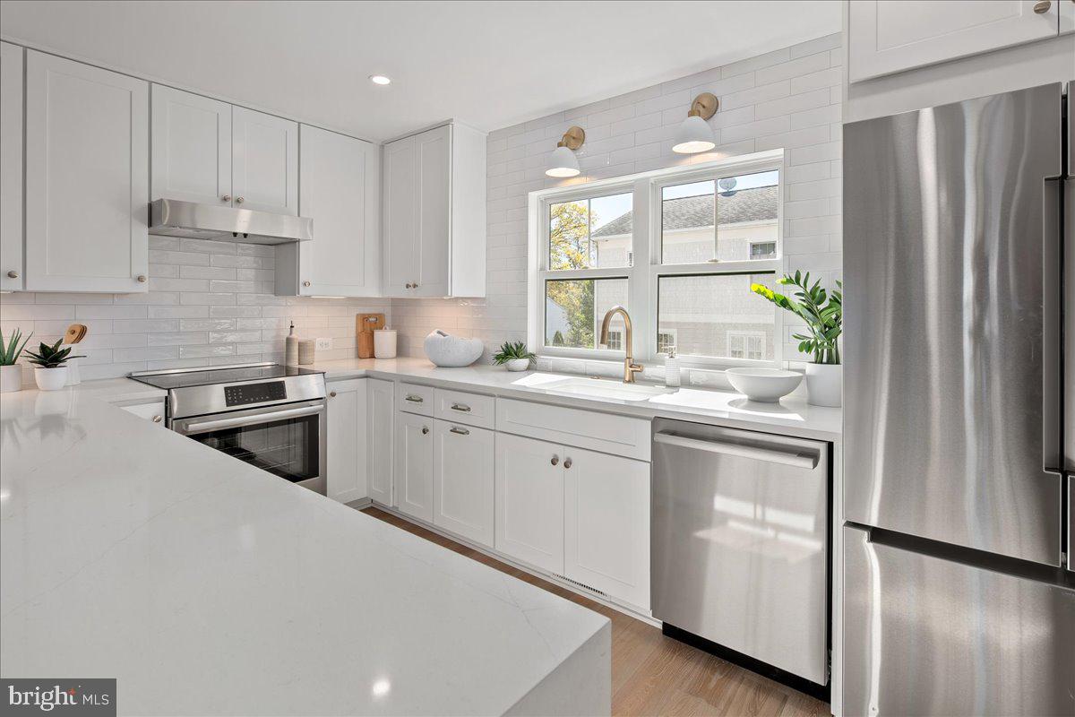 909 N IRVING ST, ARLINGTON, Virginia 22201, 4 Bedrooms Bedrooms, ,4 BathroomsBathrooms,Residential,For sale,909 N IRVING ST,VAAR2062118 MLS # VAAR2062118 909 N IRVING ST, ARLINGTON, Virginia 22201, 4 Bedrooms Bedrooms, ,4 BathroomsBathrooms,Residential,For sale,909 N IRVING ST,VAAR2062118 MLS # VAAR2062118