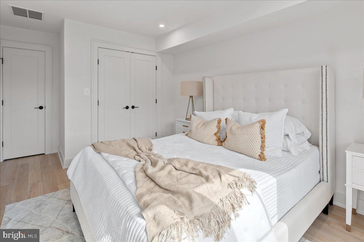 909 N IRVING ST, ARLINGTON, Virginia 22201, 4 Bedrooms Bedrooms, ,4 BathroomsBathrooms,Residential,For sale,909 N IRVING ST,VAAR2062118 MLS # VAAR2062118 909 N IRVING ST, ARLINGTON, Virginia 22201, 4 Bedrooms Bedrooms, ,4 BathroomsBathrooms,Residential,For sale,909 N IRVING ST,VAAR2062118 MLS # VAAR2062118