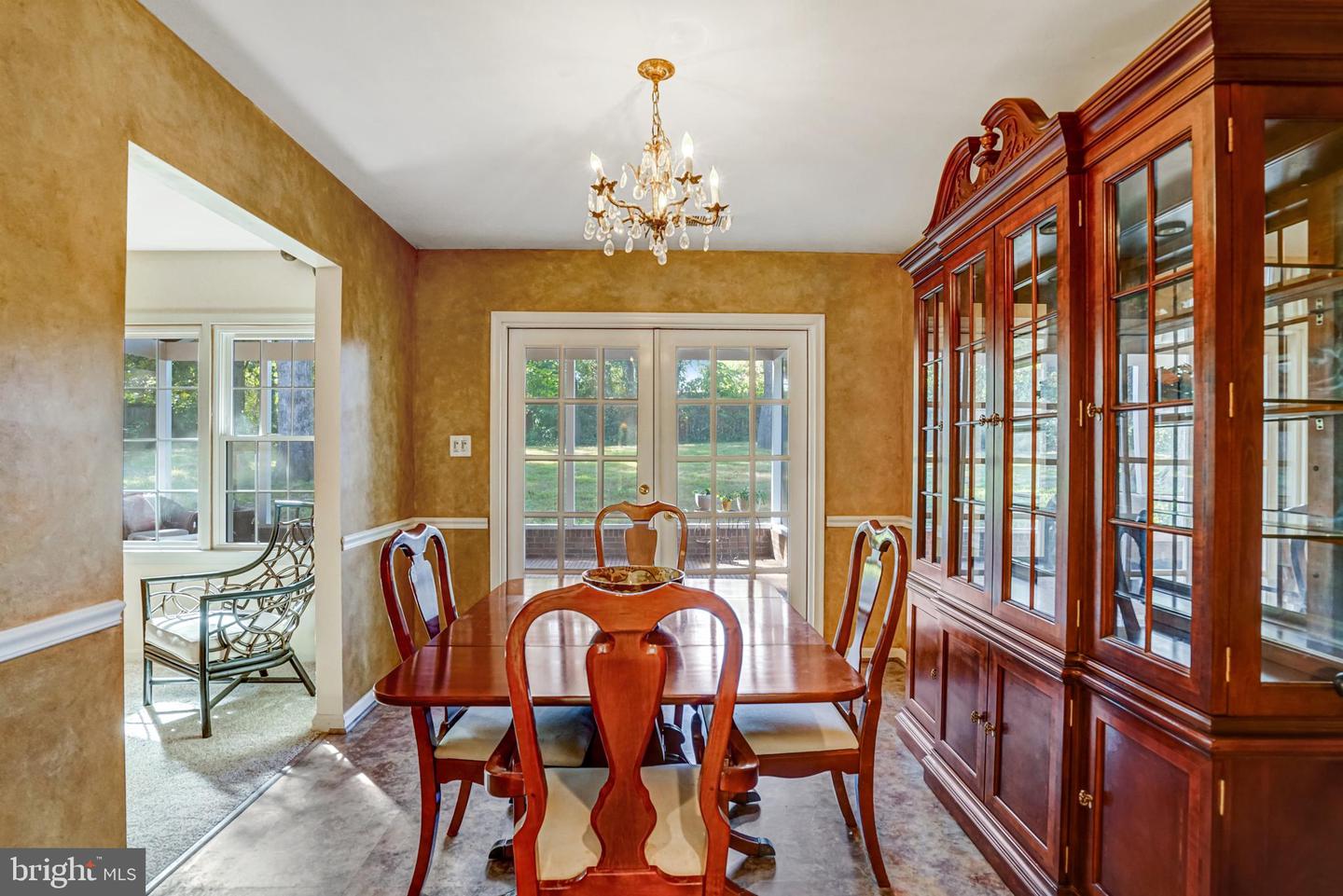 6425 MONTROSE ST, ALEXANDRIA, Virginia 22312, 3 Bedrooms Bedrooms, 11 Rooms Rooms,2 BathroomsBathrooms,Residential,For sale,6425 MONTROSE ST,VAFX2261142 MLS # VAFX2261142