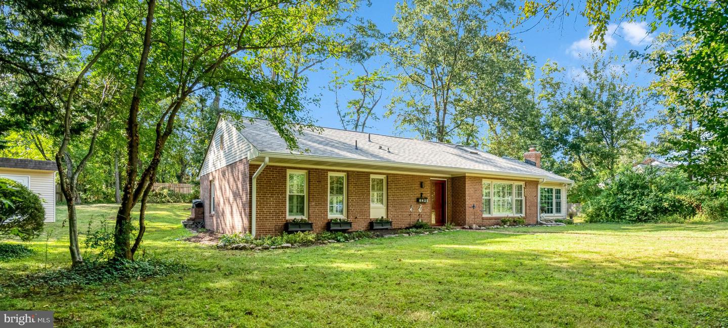 6425 MONTROSE ST, ALEXANDRIA, Virginia 22312, 3 Bedrooms Bedrooms, 11 Rooms Rooms,2 BathroomsBathrooms,Residential,For sale,6425 MONTROSE ST,VAFX2261142 MLS # VAFX2261142