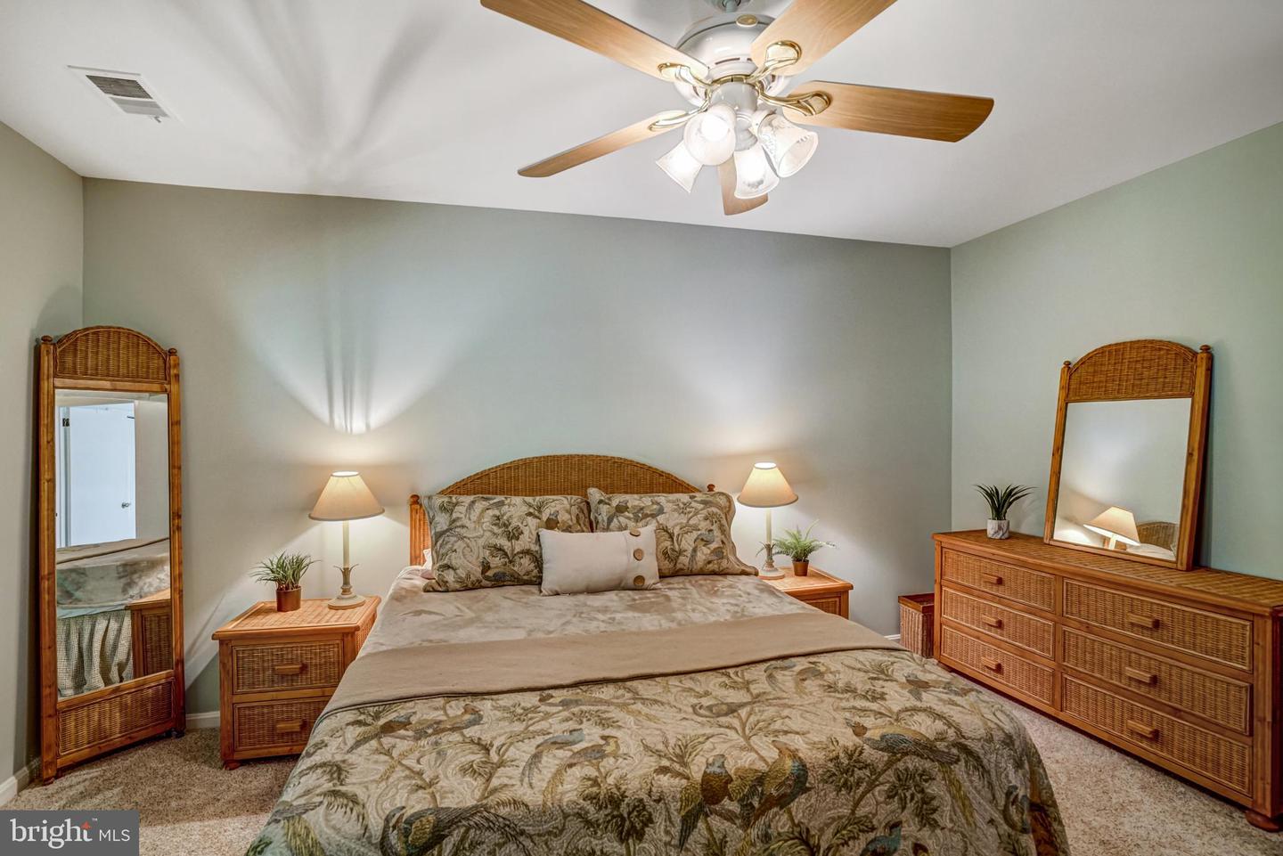 6425 MONTROSE ST, ALEXANDRIA, Virginia 22312, 3 Bedrooms Bedrooms, 11 Rooms Rooms,2 BathroomsBathrooms,Residential,For sale,6425 MONTROSE ST,VAFX2261142 MLS # VAFX2261142