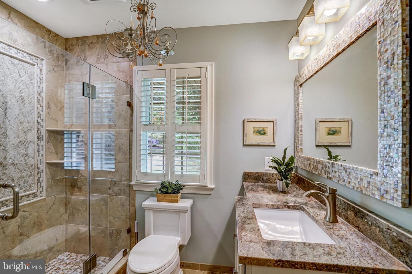 6425 MONTROSE ST, ALEXANDRIA, Virginia 22312, 3 Bedrooms Bedrooms, 11 Rooms Rooms,2 BathroomsBathrooms,Residential,For sale,6425 MONTROSE ST,VAFX2261142 MLS # VAFX2261142