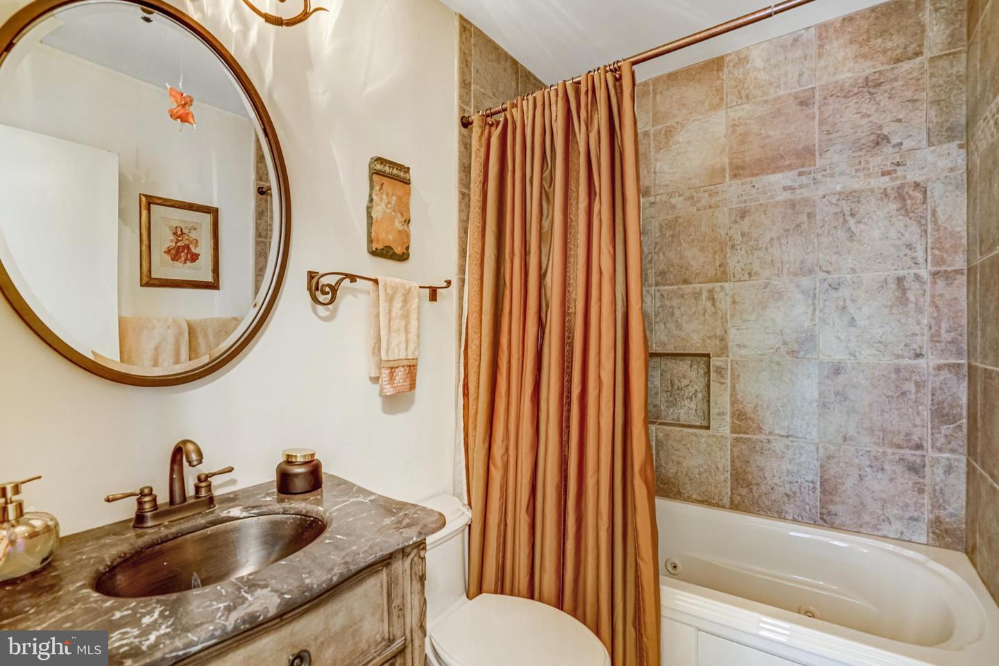 6425 MONTROSE ST, ALEXANDRIA, Virginia 22312, 3 Bedrooms Bedrooms, 11 Rooms Rooms,2 BathroomsBathrooms,Residential,For sale,6425 MONTROSE ST,VAFX2261142 MLS # VAFX2261142