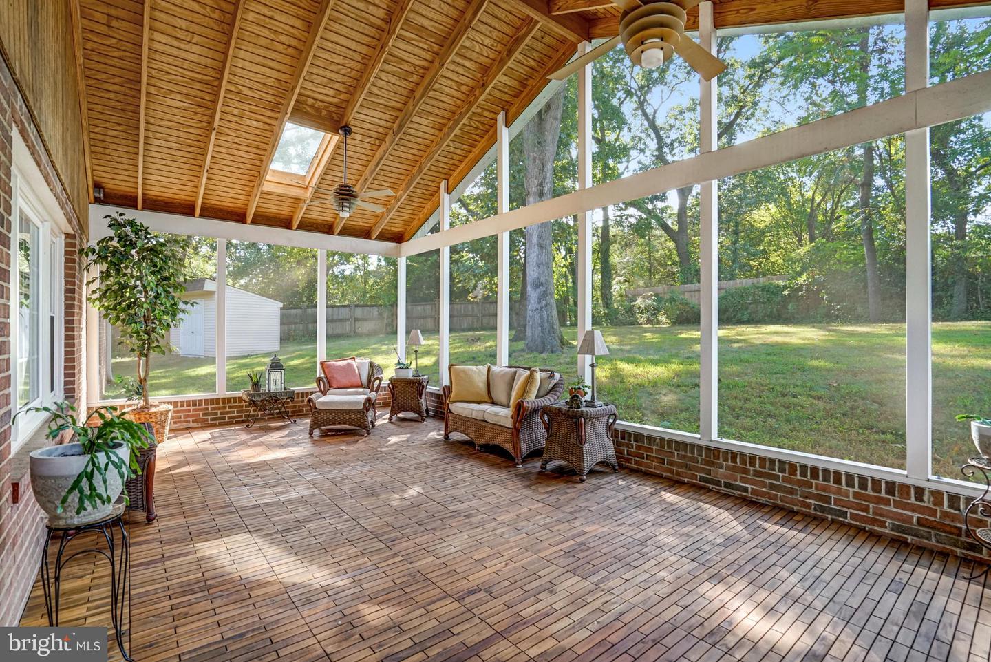 6425 MONTROSE ST, ALEXANDRIA, Virginia 22312, 3 Bedrooms Bedrooms, 11 Rooms Rooms,2 BathroomsBathrooms,Residential,For sale,6425 MONTROSE ST,VAFX2261142 MLS # VAFX2261142