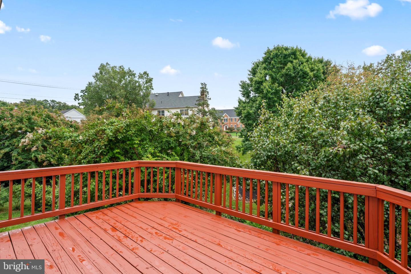 6207 WOODLAND LAKE DR, ALEXANDRIA, Virginia 22310, 6 Bedrooms Bedrooms, 19 Rooms Rooms,4 BathroomsBathrooms,Residential,For sale,6207 WOODLAND LAKE DR,VAFX2261824 MLS # VAFX2261824