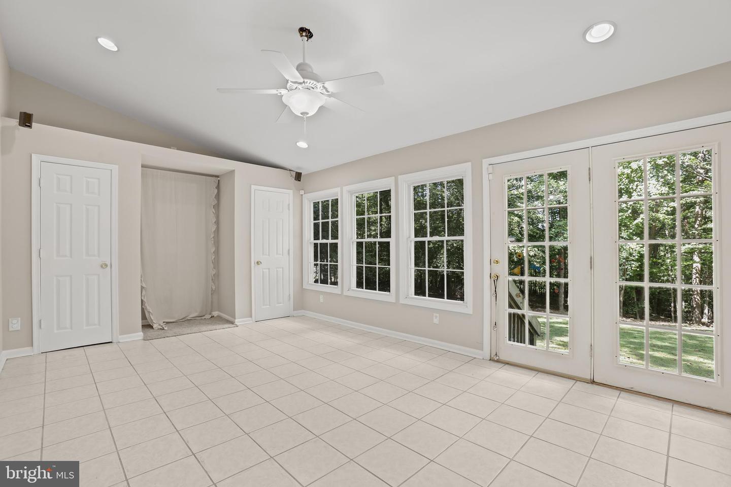 6815 BLOOMSBURY LN, SPOTSYLVANIA, Virginia 22553, 4 Bedrooms Bedrooms, ,2 BathroomsBathrooms,Residential,For sale,6815 BLOOMSBURY LN,VASP2035552 MLS # VASP2035552