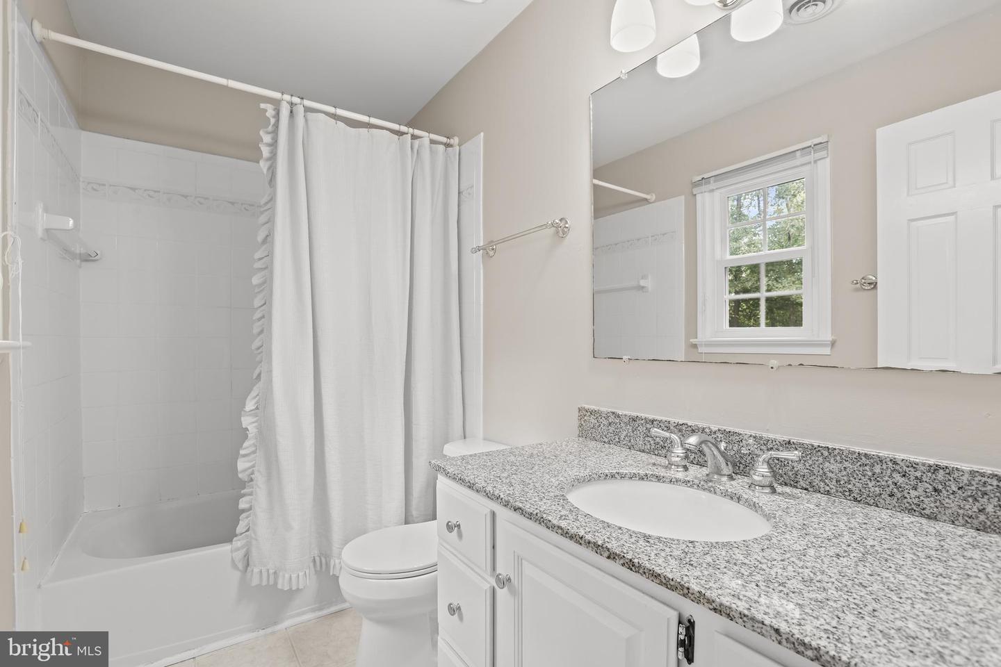 6815 BLOOMSBURY LN, SPOTSYLVANIA, Virginia 22553, 4 Bedrooms Bedrooms, ,2 BathroomsBathrooms,Residential,For sale,6815 BLOOMSBURY LN,VASP2035552 MLS # VASP2035552