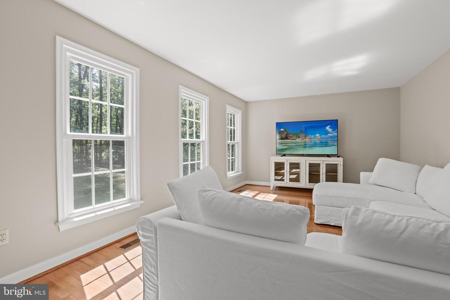 6815 BLOOMSBURY LN, SPOTSYLVANIA, Virginia 22553, 4 Bedrooms Bedrooms, ,2 BathroomsBathrooms,Residential,For sale,6815 BLOOMSBURY LN,VASP2035552 MLS # VASP2035552
