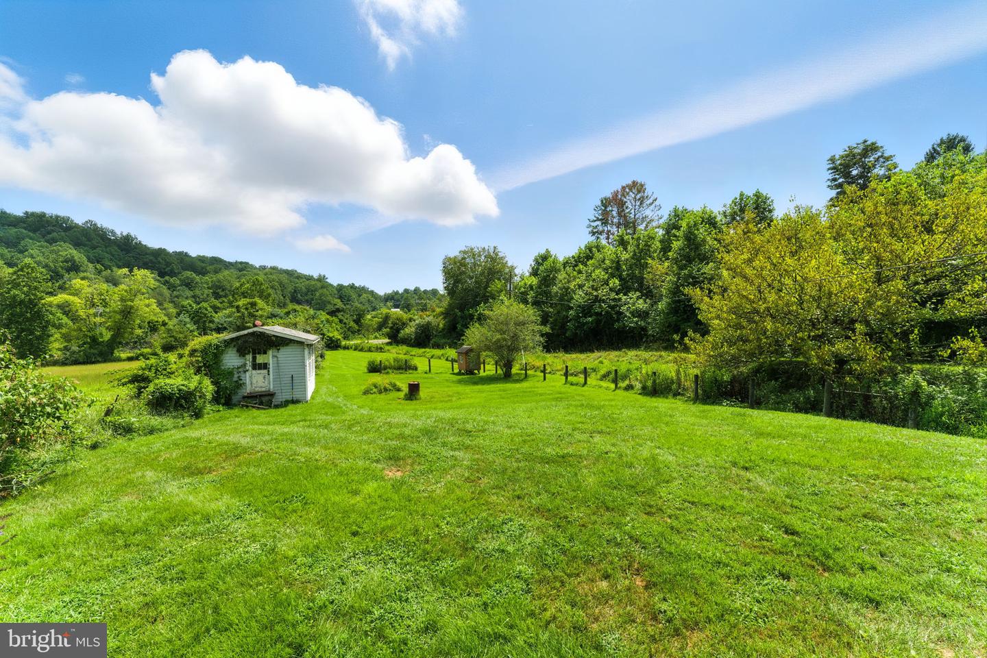 14 JENKINS LN, SPERRYVILLE, Virginia 22740, 3 Bedrooms Bedrooms, ,1 BathroomBathrooms,Residential,For sale,14 JENKINS LN,VARP2002230 MLS # VARP2002230 14 JENKINS LN, SPERRYVILLE, Virginia 22740, 3 Bedrooms Bedrooms, ,1 BathroomBathrooms,Residential,For sale,14 JENKINS LN,VARP2002230 MLS # VARP2002230