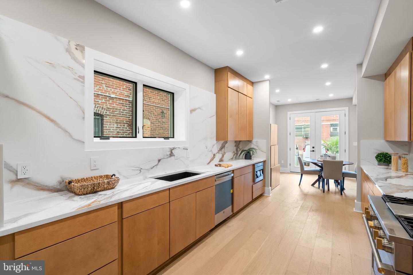 1816 13TH ST NW, WASHINGTON, District Of Columbia 20009, 5 Bedrooms Bedrooms, ,5 BathroomsBathrooms,Residential,For sale,1816 13TH ST NW,DCDC2216230 MLS # DCDC2216230