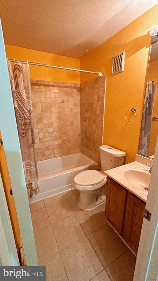 12287 WYE OAK COMMONS CIR, BURKE, Virginia 22015, 3 Bedrooms Bedrooms, ,3 BathroomsBathrooms,Residential,For sale,12287 WYE OAK COMMONS CIR,VAFX2263696 MLS # VAFX2263696