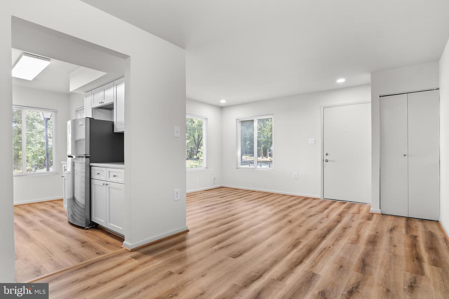 10330 LURIA COMMOS CT. #1 B, BURKE, Virginia 22015, 2 Bedrooms Bedrooms, ,1 BathroomBathrooms,Residential,For sale,10330 LURIA COMMOS CT. #1 B,VAFX2263782 MLS # VAFX2263782 10330 LURIA COMMOS CT. #1 B, BURKE, Virginia 22015, 2 Bedrooms Bedrooms, ,1 BathroomBathrooms,Residential,For sale,10330 LURIA COMMOS CT. #1 B,VAFX2263782 MLS # VAFX2263782